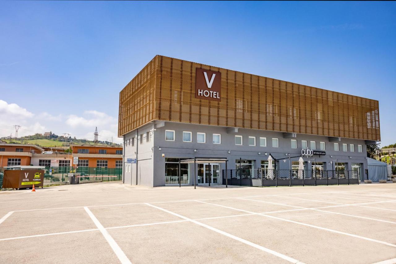 V Hotel 안코나 외부 사진