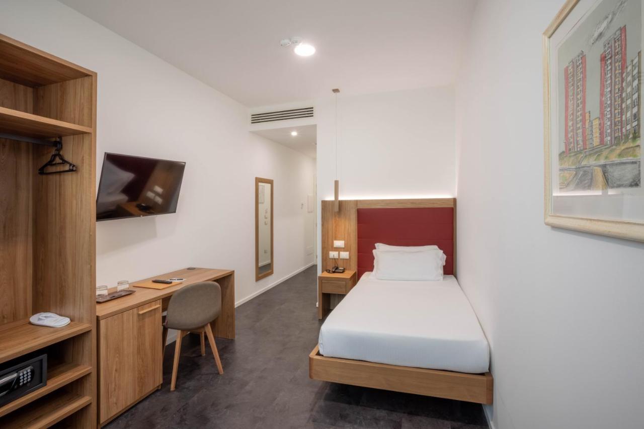 V Hotel 안코나 외부 사진