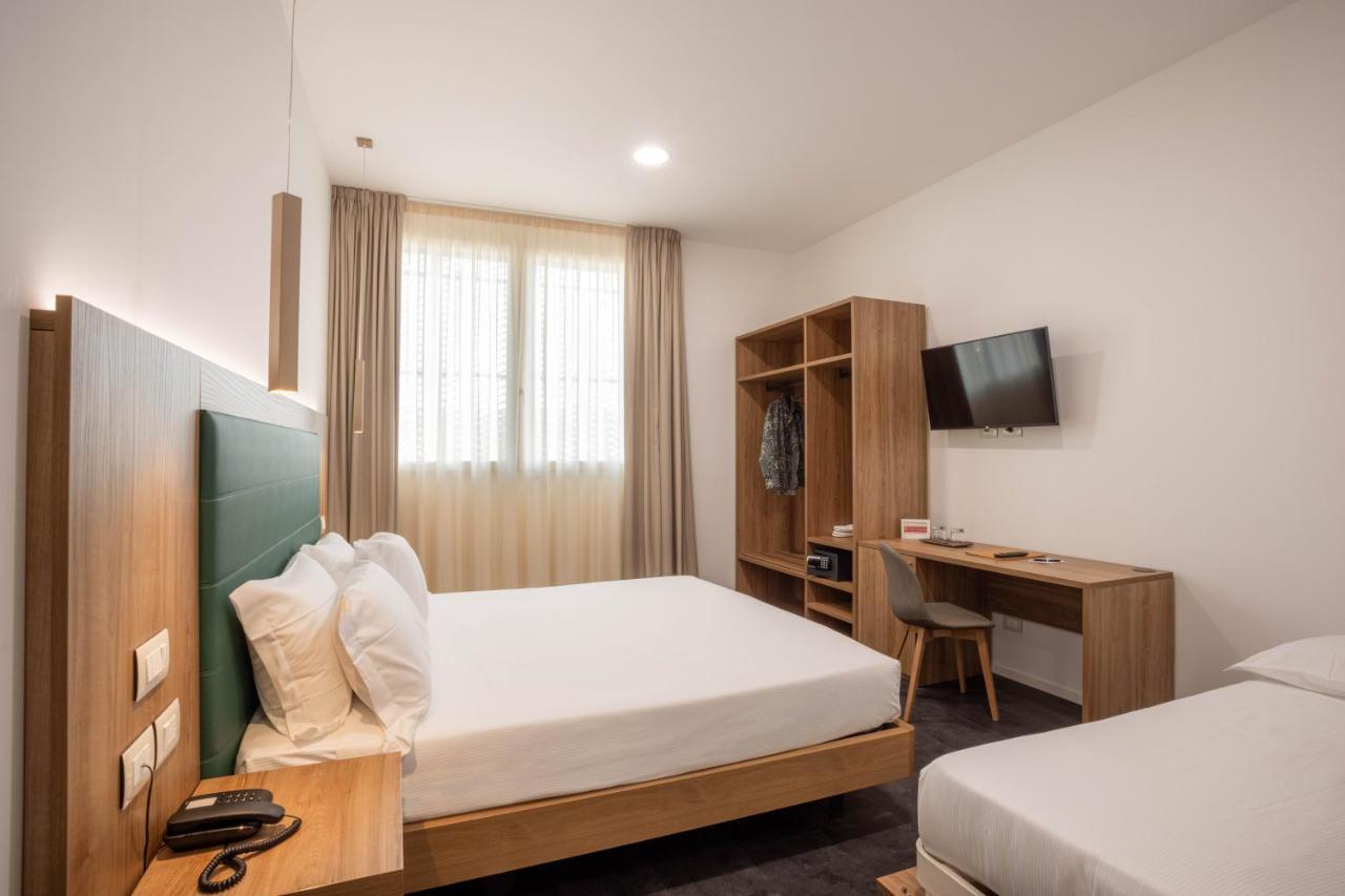 V Hotel 안코나 외부 사진